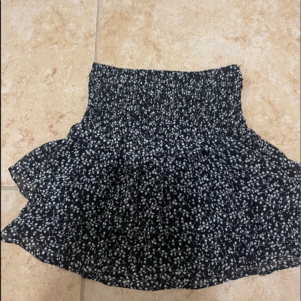 Floral tier skirt